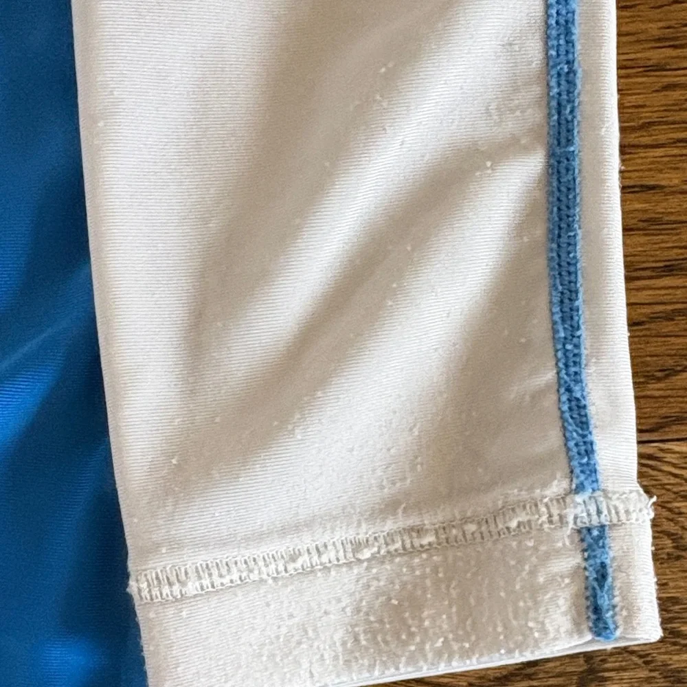 Blue and White Rashguard - Picture 5 of 6
